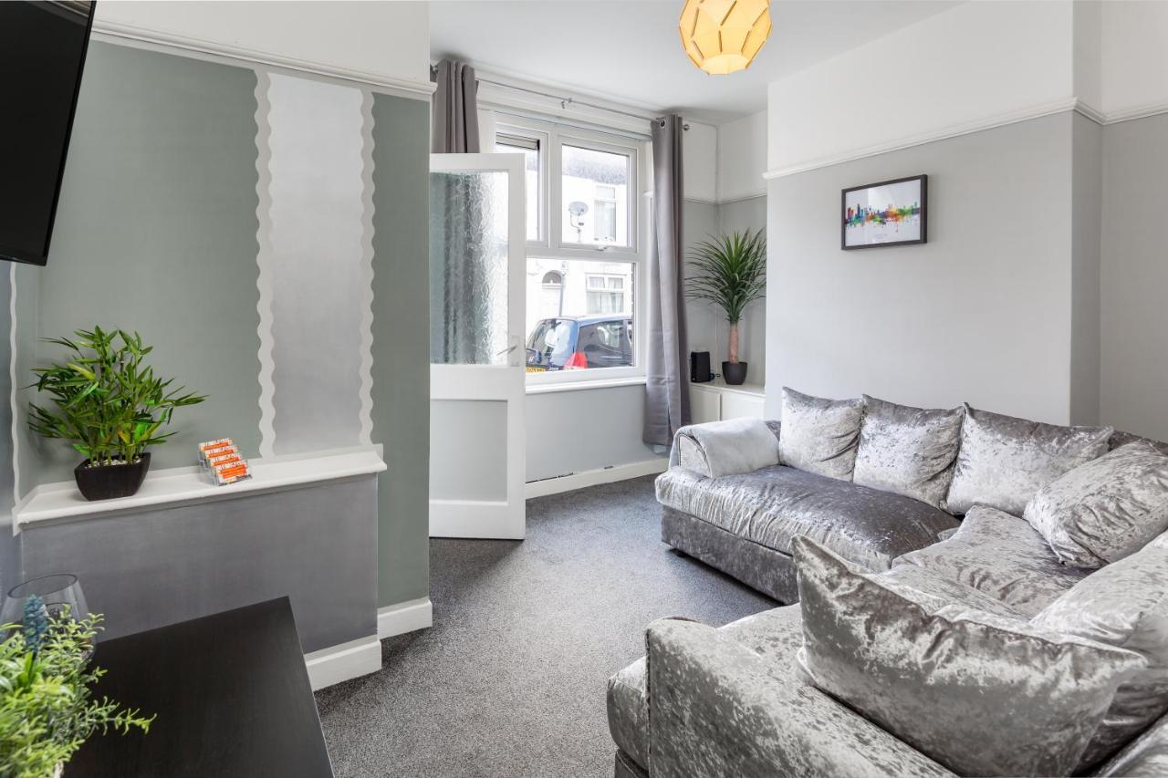 Comfortable Liverpool Townhouse - Free Parking 外观 照片