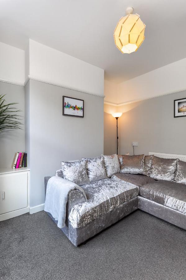 Comfortable Liverpool Townhouse - Free Parking 外观 照片